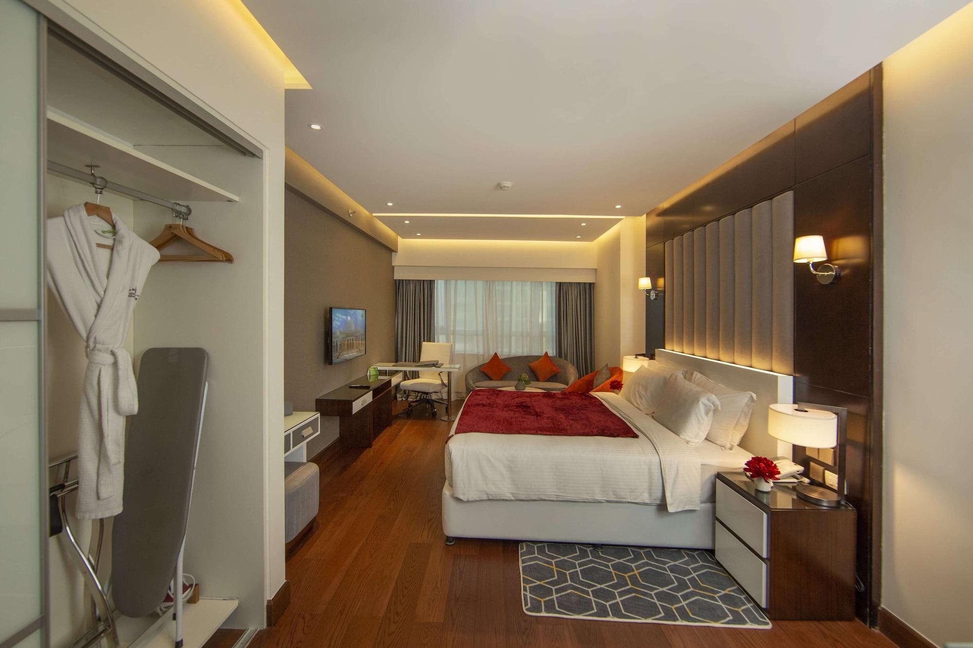 Number One Tower Suites Dubai Exterior photo